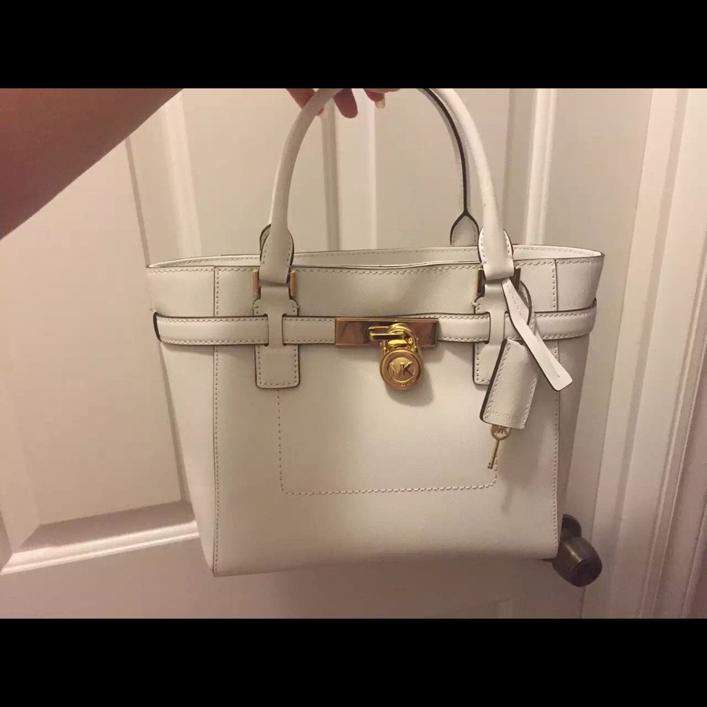 NWT Michael kors Hamilton Satchel/tote white